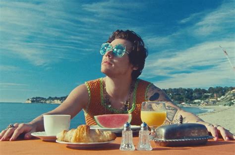 Rating: 8/10 If you were looking for an early frontrunner for song of the summer, “As It Was”, the first single off of Harry Styles’ third album, Harry’s House, is a strong contend...